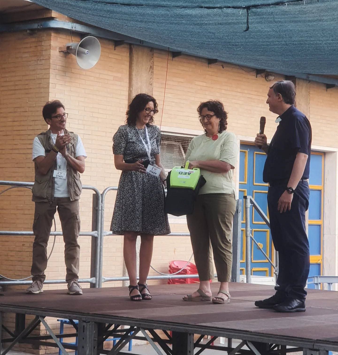 Al momento stai visualizzando Donato il primo defibrillatore alla Parrocchia San Giovanni Bosco